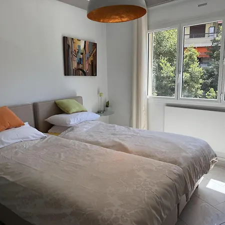 2 Bedroom In The Center Of - 2305 Διαμέρισμα